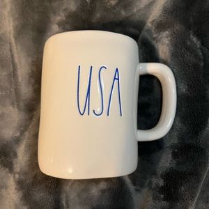 Rae Dunn USA Mug